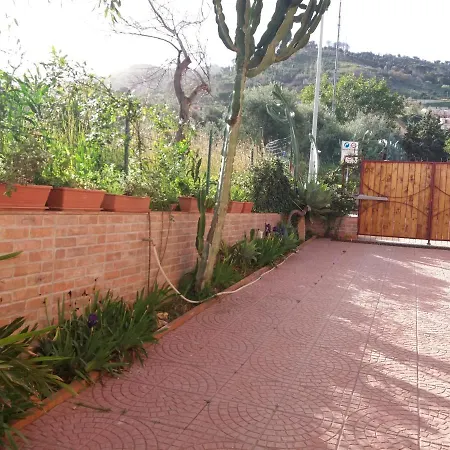 Fabiene Familyholidays Апартаменты *