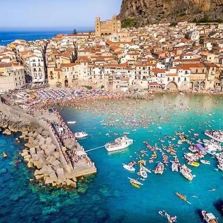 Fabiene Familyholidays Чефалу