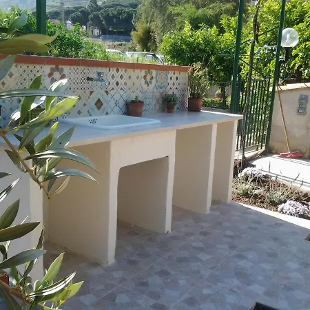 Fabiene Familyholidays Cefalu