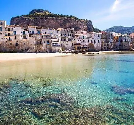 Fabiene Familyholidays Cefalù