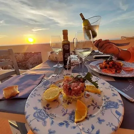 Fabiene Familyholidays * Cefalu